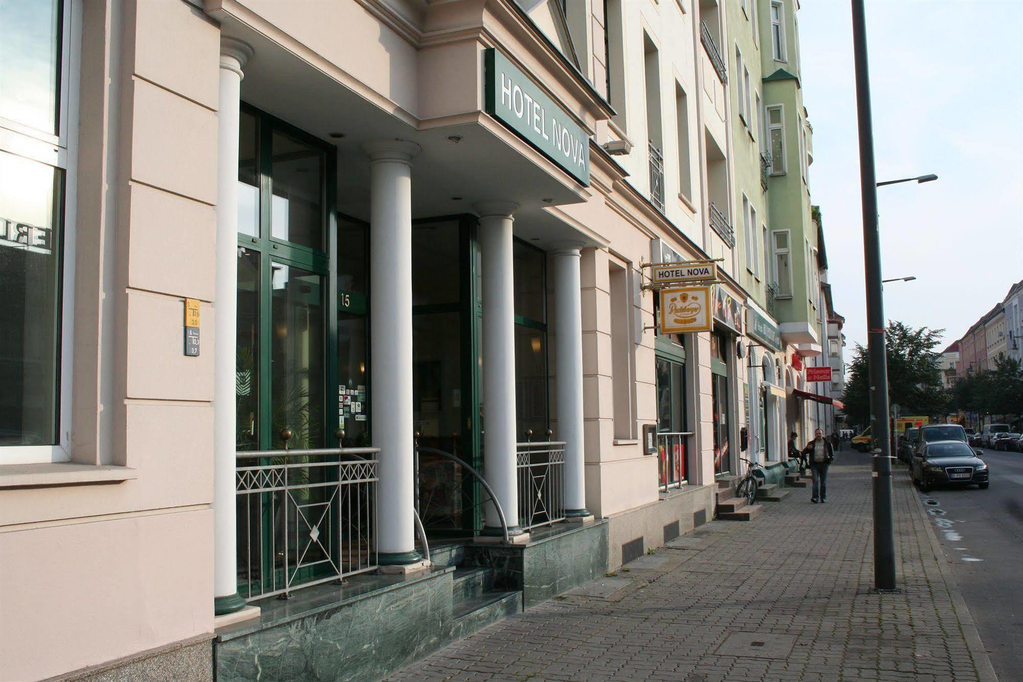 Hotel Nova Berlin Exterior foto
